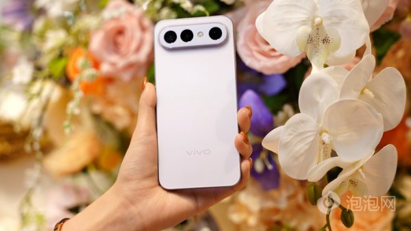 vivo S50 Pro mini评测: 颜值续航兼备, 顺手拍都出片